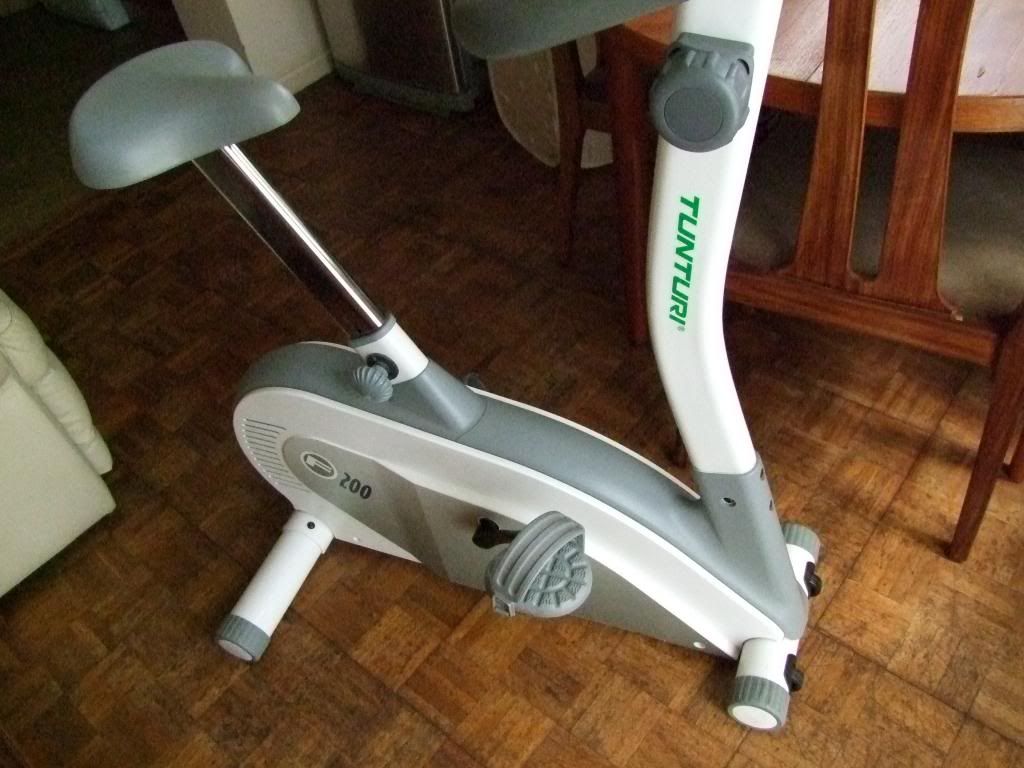 tunturi f200 exercise bike