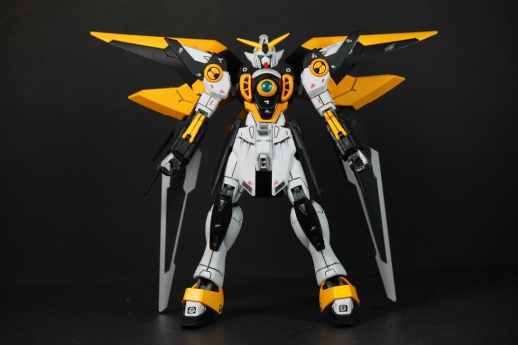 [Custom Build] Wing Gundam HaZaShi โดย vaxtsu