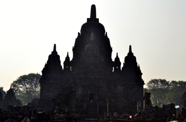  photo Prambanan-temple-indonesie-bali_zps5b777d42.png