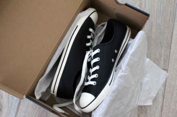  photo converse-all-stars-sneakers-veters_zps7e1730ca.png