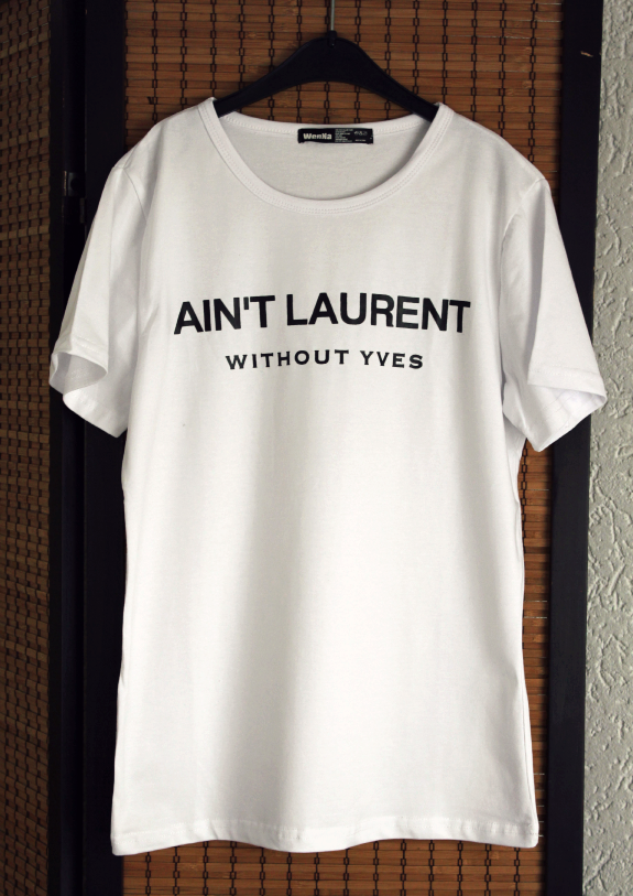  photo house-of-lou-review-webshop-producten-aint-laurent-without-yves-t-shirt_zpsf5e17d39.png