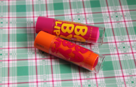  photo lippenbalsem-maybelline-baby-lips-review-roze-oranje-balm-_zpsd5008f49.png