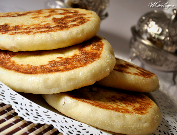  photo recept-marokkaanse-batbot-brood-broodjes-gevuld-matloo3-deegwaren_zps44066b45.png