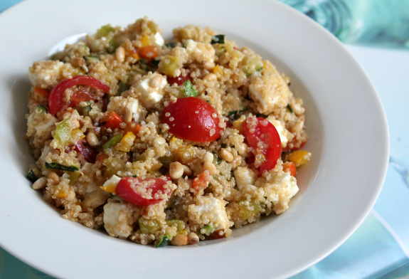  photo recept-quinoa-salade-vegetarisch-gezond-_zpse9586184.png