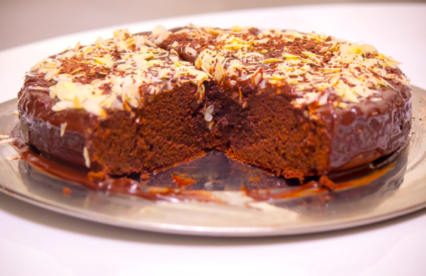  photo recepten-chocolade-taart-chocolate-cake-amandelen_zps51ce5137.png