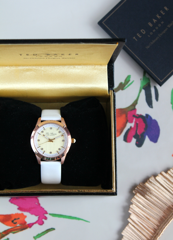  photo review-ted-baker-te2103-watch-horloge-rose-goud-gold-white-wit-strap-shadestation-7_zps03ca3dd0.png