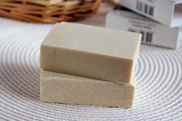  photo saponem-review-natuurlijke-zeep-lekker-100-natural-soap-handgemaakt_zpsa52abd45.png