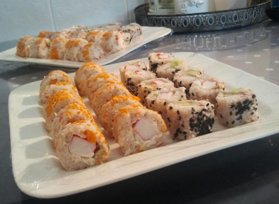  photo wat-eten-we-vandaag-salade-sushi_zps88cd6234.png