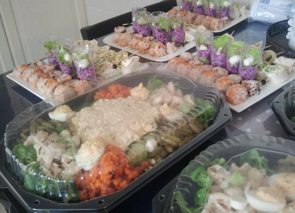  photo wat-eten-we-vandaag-salades-sushi_zps6b7ce7c0.png